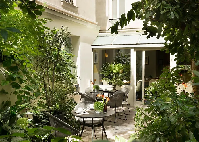 Hotel A La Villa Des Artistes